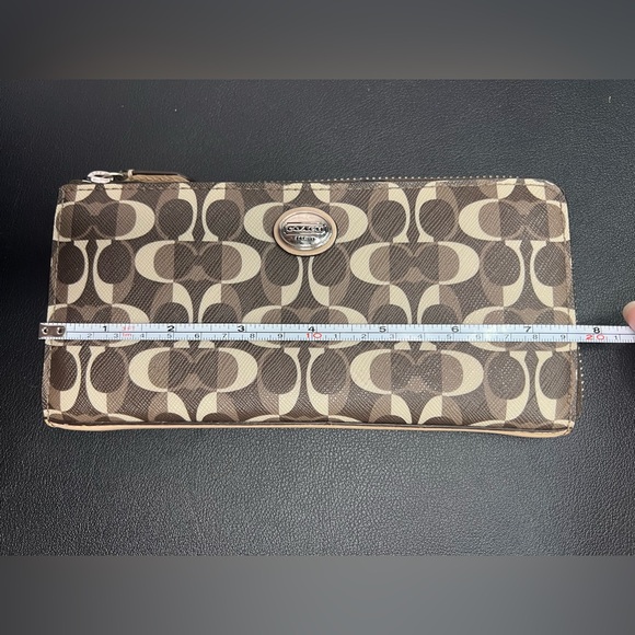 Coach Peyton Dream C Slim Zip Wallet F50150 - Picture 7 of 8